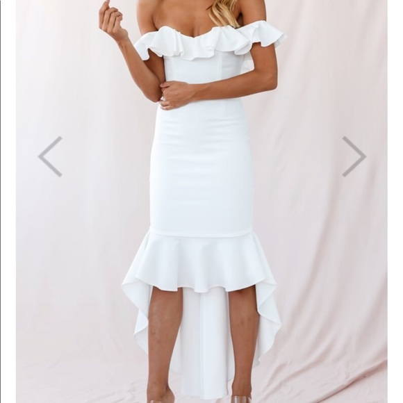 Selfie Leslie Dresses & Skirts - Selfie Leslie Bardot Corset Back Dress White